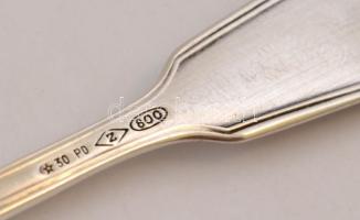 Ezüst(Ag) fűszerkanál (egyik monogramos), 2 db, jelzett, h: 11,3 g, nettó: 31 g
