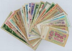 Vegyes 30db-os külföldi bankjegy tétel T:III,III- Mixed 30pcs of various foreign banknotes C:F,VG