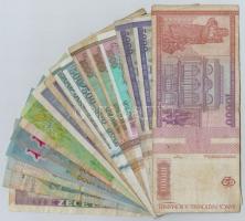 Románia 1966-2000. 18db-os bankjegy tétel T:II-III
Romania 1966-2000. 18pcs of banknotes C:XF-F