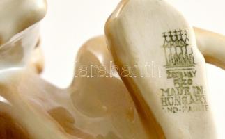 Zsolnay oroszlán,  kézzel festett, jelzett, hibátlan, m: 13 cm,