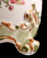 Zsolnay virágmintás kaspó, kézzel festett, jelzett, hibátlan, m: 18,5 cm, d: 17,5 cm