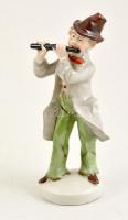 Furulyázó, porcelán figura, kézzel festett, jelzés nélkül, kopásnyomokkal, m: 13,5 cm