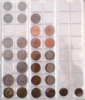 ~211db-os vegyes fémpénz tétel gyűrűs albumban, közte Nagy-Britannia, Kanada, Ausztrália és Amerikai...