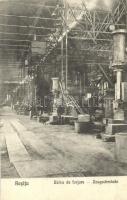 Resicabánya, Resita; Uzina de forjare / Zeugschmiede / a kovácsoló üzem, belső. Kiadja A. Weiss / the forging plant, industrial interior