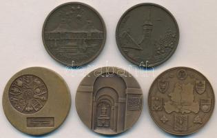 Turisztikai Br emlékérem tétel, 5db különféle, benne: Szeged, Csaroda, Makó, Nyíregyháza T:2,2-