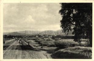 Szolyva, Svalava, Svaliava; autó a híddal / automobile with bridge (EK)