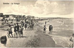 Cattolica, La Spiaggia / beach, bathing people