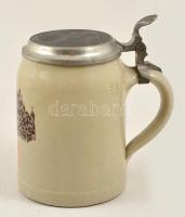 Ón fedeles matricás kerámia korsó, hibátlan, jelzett, m: 15 cm