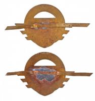 ~1970-1980. "Budapesti Közlekedési Vállalat" fém sapkajelvény (2x) T:2