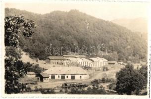 1940 Felsőbánya, Baia Sprie; Érczúzó telep, fa híd / ore crushing plant, ore mine, factory, wooden bridge. photo