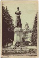 18 db főleg RÉGI történelmi magyar városképes lap / 18 mostly pre-1945 historical Hungarian town-vie...