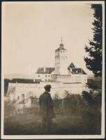 1921 A fraknói (Felvidék) vár fotója, hátoldalon feliratozott fotó, 11×8 cm