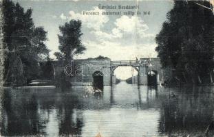 Bezdán, Bezdan; Ferenc csatornai zsilip és híd. Kiadja Ligeti Győző / flood gate, bridge (fa)