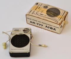 Retró AIWA AR-777 zsebrádió, fülhallgatóval, saját dobozában