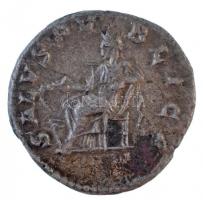 Római Birodalom / Róma / Severus Alexander 222. Denár Ag (2,54g) T:2,2-
Roman Empire / Rome / Sever...