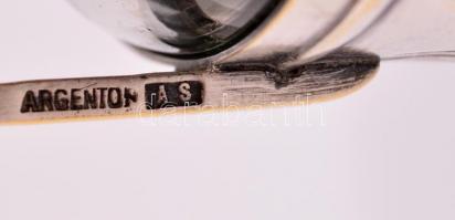 Szecessziós Argentor kínáló kosárka, üvegbetéten apró csorbákkal, m: 12,5 cm