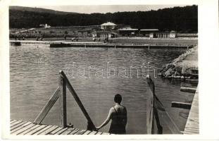 1941 Káptalanfüred, Balatonkáptalan-fürdő (Balatonalmádi); Pázsit strandfürdő. Wanderstein Károly úr felvétele (EK)
