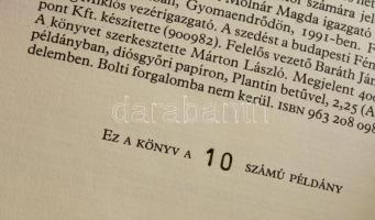 Mészöly Miklós: Elégia. Bp.,1991, Helikon. Kiadói papírkötés, jó állapotban. Számozott (400/10.) pél...