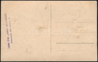 cca 1930-1940 Díszruhás férfi lovon, fotó, Burg Izsó debreceni "Adria" műterméből, hátuljá...