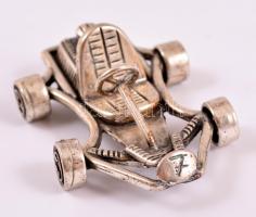 Ezüst (Ag.) mini versenyautó, jelzés nélkül, nettó:32 g, 5,5×4 cm