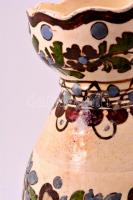 Lázi János (fazekas):  Hódmezővásárhelyi váza, kézzel festett mázas kerámia, jelzett, kopott, m: 30 ...