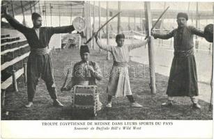 Troupe Egyptienne de Medine dans leurs Sports du pays. Souvenir de Buffalo Bill's Wild West / Egyptian troops at a sport event (Rb)