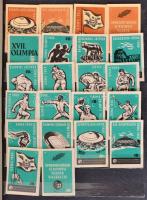 Több mint 600 db sport gyufacímke berakóban