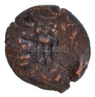 Boszporosz Kr. e. ~IV-III. század Brozpénz (2,5g) T:3
Bosporos ~4th-3rd century BC Bronze coin (2,5...