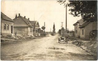 1931 Kistálya (Andornaktálya); Fő utca, oldalkocsis motorkerékpár, kerekes kút. photo