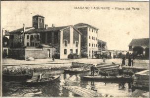 Marano Lagunare, Piazza del Porto / square at the port, boats (EK)