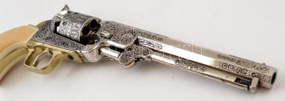 Amerikai polgárháborús tengerész pisztoly replika, saját dobozában, jó állapotban