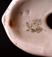 Kispesti nyúl, kézzel festett, jelzett, apró kopásokkal, m: 7,5 cm