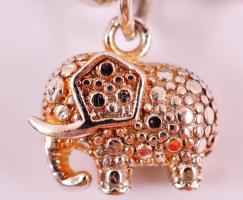 Ezüst(Ag) elefántfüggős karperec, jelzett, 7×6 cm, nettó: 13 g