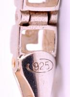 Ezüst(Ag) masszív fantáziaszemes karkötő, jelzett, h: 19,5 cm, nettó: 13,9 g