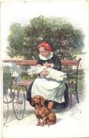Lady with baby in the park, dachshund, dog. B.K.W.I. 688-4. s: K. Feiertag (r)