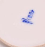 Augarten Wien címeres tégely, kézzel festett, jelzett,  apró kopásnyomokkal, d:9,5 cm