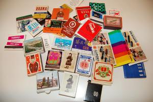 39 db gyufásdoboz 5 db kivételével használatlan, gyufával