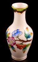 Herendi Viktória mintás mini váza, kézzel festett, jelzett, apró kopásokkal, m: 6,5 cm