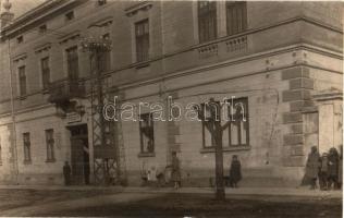 1927 Beregszász, Berehove; Ludvik Pluhovsky úri szabó üzlete / street view, tailor shop. photo