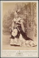 cca 1880 Gazdagon díszített dáma (színésznő?) fotója. 11x17 cm