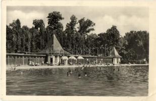 71 db modern magyar városképes lap / 71 modern Hungarian town-view postcards