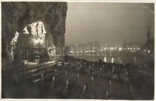 1937 Budapest XI. Gellérthegy, a Barlangtemplom este. photo (EK)