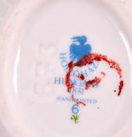 Hollóházi tojás alakú bonbonier, kézzel festett, jelzett, apró kopásokkal, m: 5 cm