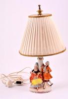 GDR figurális német procelán testű lámpa, lámpaernyővel,kézzel festett, jelzett, apró kopásokkal, m: 47 cm