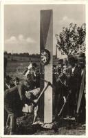 1938 Ipolyság, Sahy; bevonulás, A csehszlovák köztársaság oszlopának ledöntése. / entry of the Hungarian troops, crushing the column of the Czechoslovak Republic. + "1938 Az Első Visszatért Magyar Város" So. Stpl