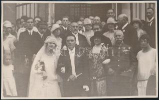 1927 Bp.,Dr. Jetts Gyula és Grosschmid Katóka esküvői meghívója, valamint fotója a Kálvin-téri refor...