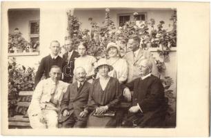 1927-1928 Csanakfalu, Ménfőcsanak (Győr) - 2 db régi fotólap, az egyiken a győri m. kir. ált. tanító...