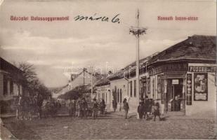 1912 Balassagyarmat, Kossuth Lajos utca, Hummer M. üzlete, lovasszekerek. 609. Kiadja Darvai A. utóda (EK)