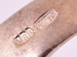 Ezüst(Ag) áttört gyűrű, jelzett, méret: 53, nettó: 3,5 g