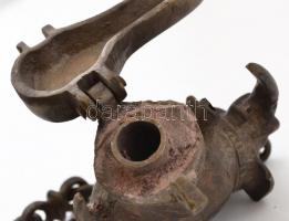 XIX. sz.: Elefántot formázó bronz olajlámpás / Bronze elephant shaped oil lantern 27 cm